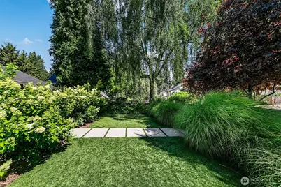 8623 30th Avenue NE, Seattle, WA 98115 - Photo 26