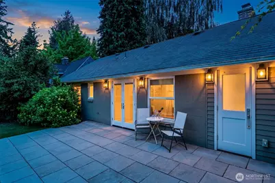 8623 30th Avenue NE, Seattle, WA 98115 - Photo 24