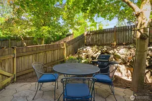 935 N 97th St, Seattle, WA 98103 - Photo 36