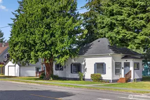 902 Fidalgo St, Sedro Woolley, WA 98284 - Photo 1