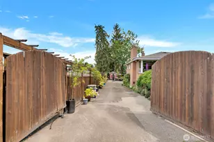 12200 85th Ave S, Seattle, WA 98178 - Photo 2
