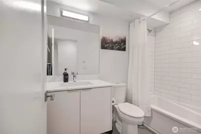 3025 62nd Avenue SW, Seattle, WA 98116 - Photo 20
