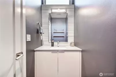 3025 62nd Avenue SW, Seattle, WA 98116 - Photo 16