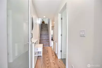 3025 62nd Avenue SW, Seattle, WA 98116 - Photo 4