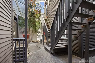 201 N Commercial Street, Bellingham, WA 98225 - Photo 6
