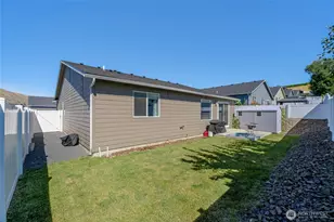 1133 S New Oak Ln, East Wenatchee, WA 98802 - Photo 6