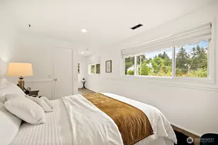 10602 NE 60th St, Kirkland, WA 98033 - Photo 28