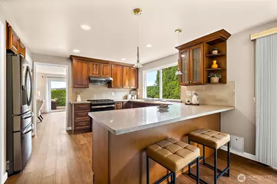 10602 NE 60th Street, Kirkland, WA 98033 - Photo 16