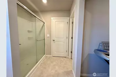 18757 Lipoma Place E, Puyallup, WA 98374 - Photo 22