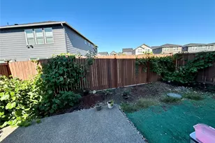 18757 Lipoma Pl E, Puyallup, WA 98374 - Photo 34
