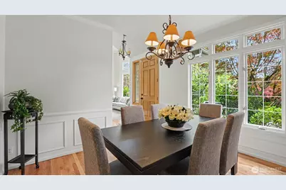 10711 177th Court NE, Redmond, WA 98052 - Photo 8