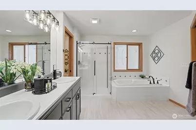 10711 177th Court NE, Redmond, WA 98052 - Photo 26