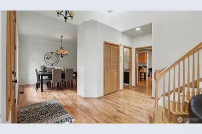 10711 177th Court NE, Redmond, WA 98052 - Photo 4