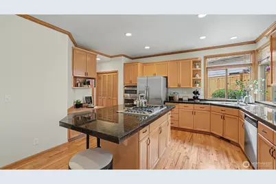 10711 177th Court NE, Redmond, WA 98052 - Photo 12