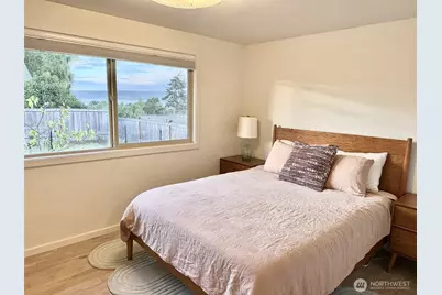 220 Sixth Street, Langley, WA 98260 - Photo 12