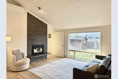 220 Sixth Street, Langley, WA 98260 - Photo 8