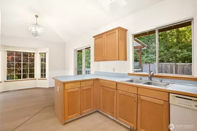21911 SE 239th Street, Maple Valley, WA 98038 - Photo 12