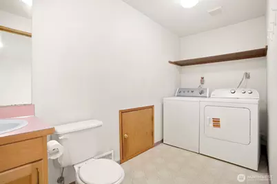 21911 SE 239th Street, Maple Valley, WA 98038 - Photo 22