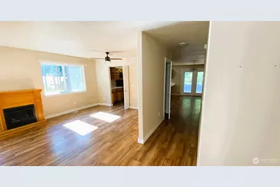 18310 Blue Hills Drive SE, Yelm, WA 98597 - Photo 2