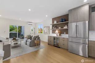 11748 Dayton Ave N, Seattle, WA 98133 - Photo 8