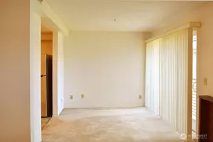 11300 1st Ave NE, Seattle, WA 98125 - Photo 12