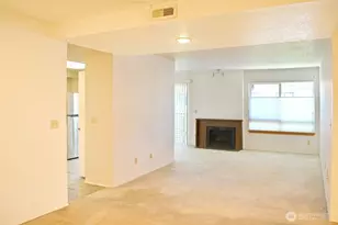 11300 1st Ave NE, Seattle, WA 98125 - Photo 16