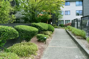 11300 1st Ave NE, Seattle, WA 98125 - Photo 38