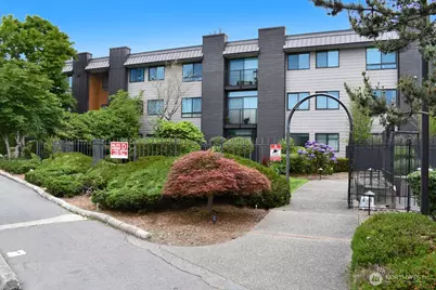 11300 1st Avenue NE #321, Seattle, WA 98125 - Photo 36