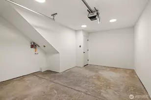 4105 25th Ave SW, Seattle, WA 98106 - Photo 10