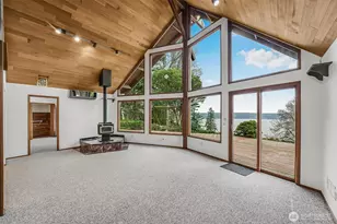 3968 S East Camano Dr, Camano Island, WA 98282 - Photo 8