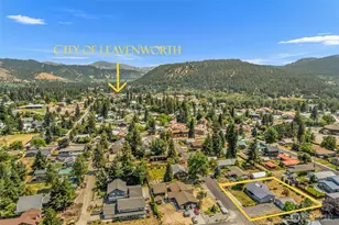 137 W Center St, Leavenworth, WA 98826 - Photo 2