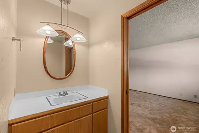 137 W Center Street, Leavenworth, WA 98826 - Photo 16