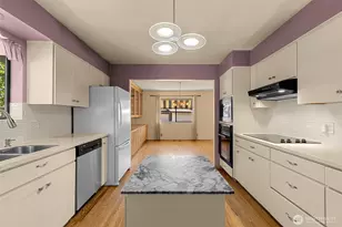 137 W Center St, Leavenworth, WA 98826 - Photo 12