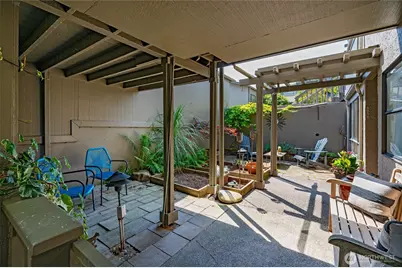 5858 NE Parkpoint Drive #F-203, Seattle, WA 98115 - Photo 18