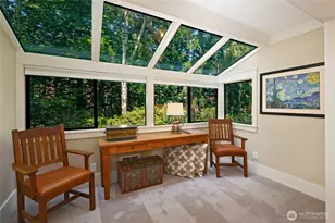 5858 NE Park Point Dr, Seattle, WA 98115 - Photo 10