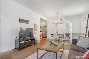 1124 14th Ave, Seattle, WA 98122 - Photo 10
