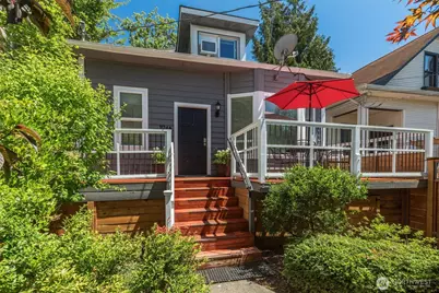 1124 14th Avenue, Seattle, WA 98122 - Photo 1