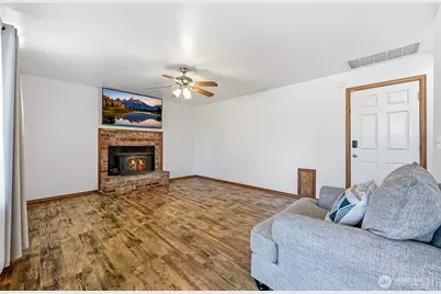 19225 208th Avenue SE, Renton, WA 98058 - Photo 26