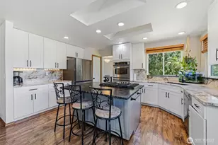 19225 208th Ave SE, Renton, WA 98058 - Photo 8