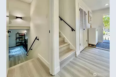 1261 150th Avenue SE, Bellevue, WA 98007 - Photo 26