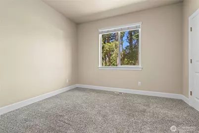 36221 86th Avenue Ct E, Eatonville, WA 98328 - Photo 20