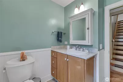 324 Stevens Avenue SW, Renton, WA 98057 - Photo 16