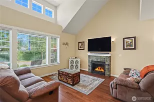2978 Martin Pl, DuPont, WA 98327 - Photo 4