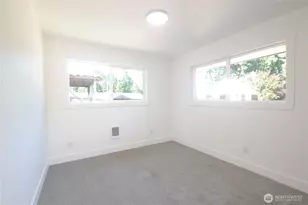 1936 NE Clemens St, Bremerton, WA 98310 - Photo 36