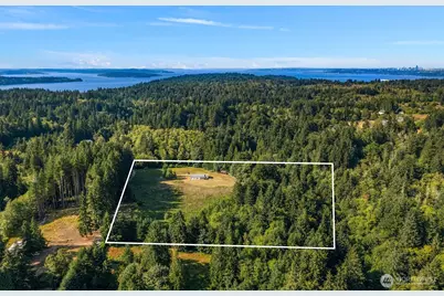 16010 109th Ave SW, Vashon, WA 98070 - Photo 10