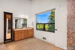 5250 NE See Forever Ln, Poulsbo, WA 98370 - Photo 24