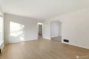924 E 57th St, Tacoma, WA 98404 - Photo 4