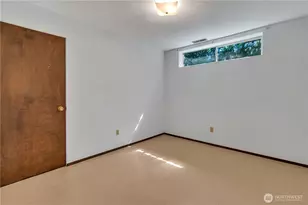 3221 57th St E, Tacoma, WA 98443 - Photo 24