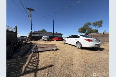 2745 NE Westshore Dr, Moses Lake, WA 98837 - Photo 10