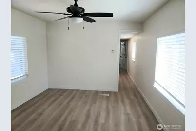 31108 3rd Avenue #208, Black Diamond, WA 98010 - Photo 6